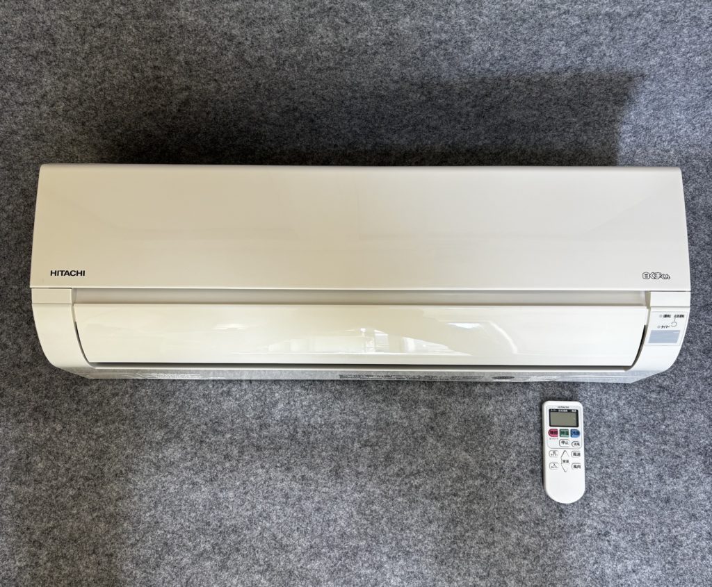 日立 RAS-A22G (W) 2018年製　主に6畳用