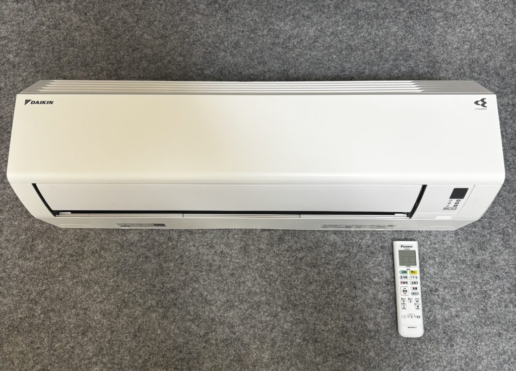 ダイキン F224ATES-W  2024年製 主に6畳用 【クリーニング整備済】 室内機高さ250ｍｍ スリム型