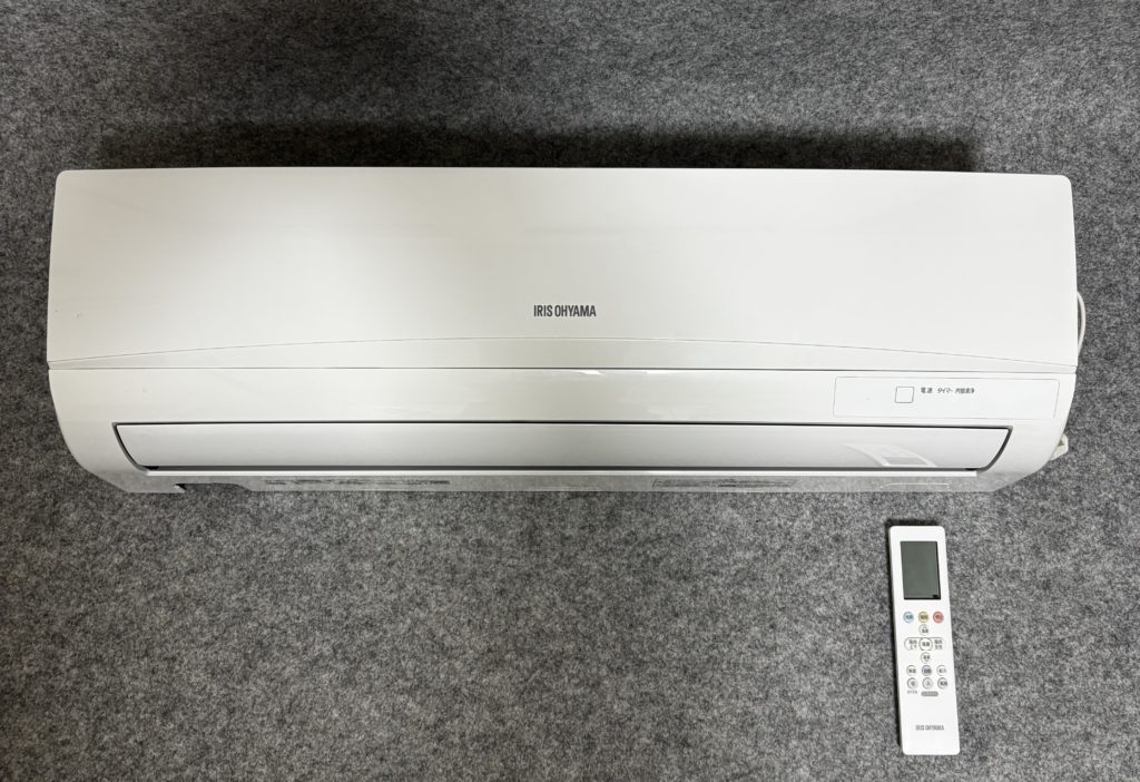アイリスオーヤマ IRR-2222C  2022年製 主に6畳用 ③【クリーニング整備済】　室内機高さ250ｍｍ スリム型